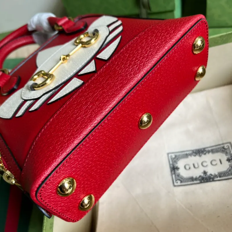 677212 CM 2 High-Quality Bags - Image 3