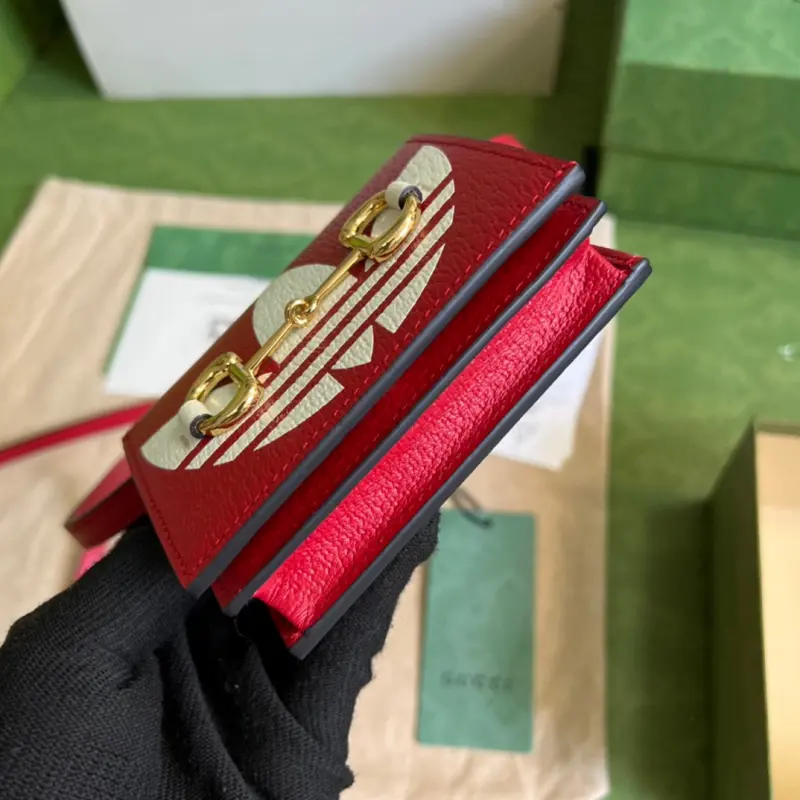 702248 CM 3 High-Quality Bags - Image 3