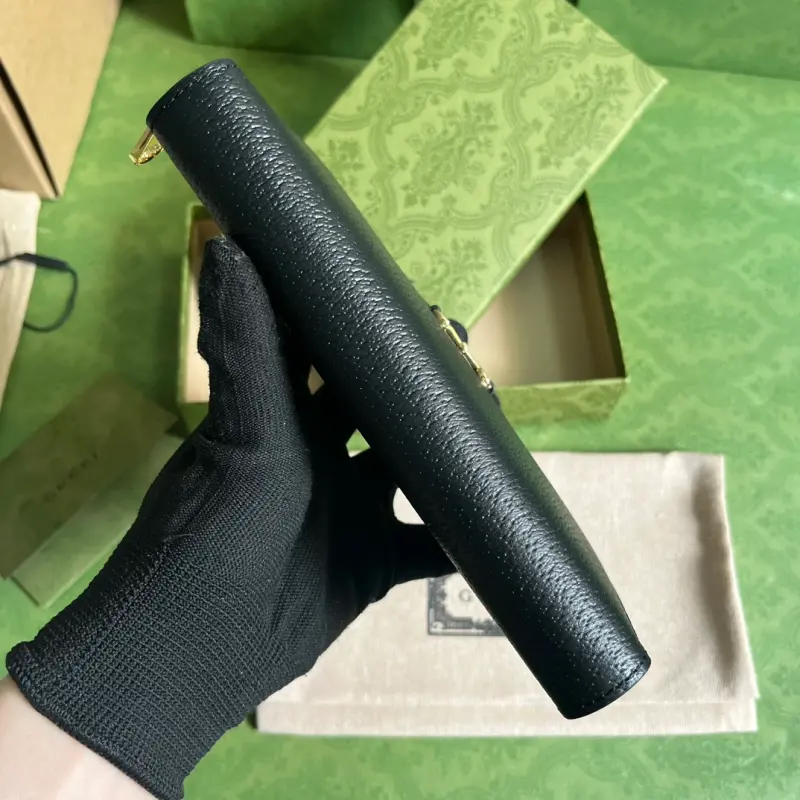 700484 High-Quality Bags - Image 3