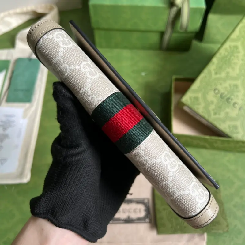 523153 CM 2 High-Quality Bags - Image 3