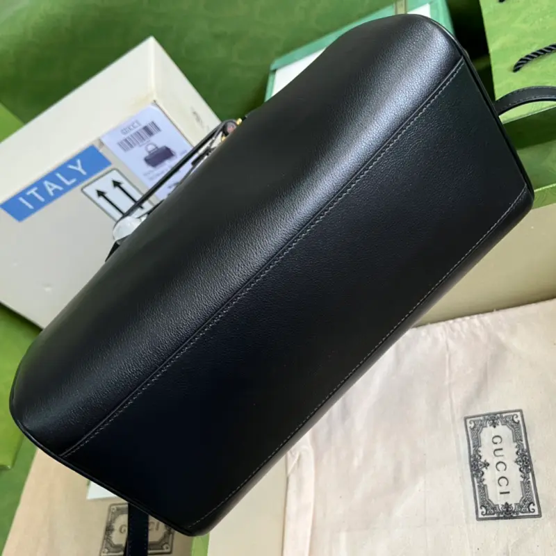 655663 CM 1 High-Quality Bags - Image 3