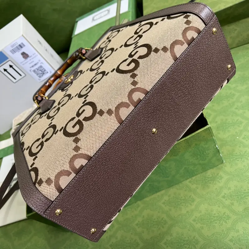 655658 High-Quality Bags - Image 3