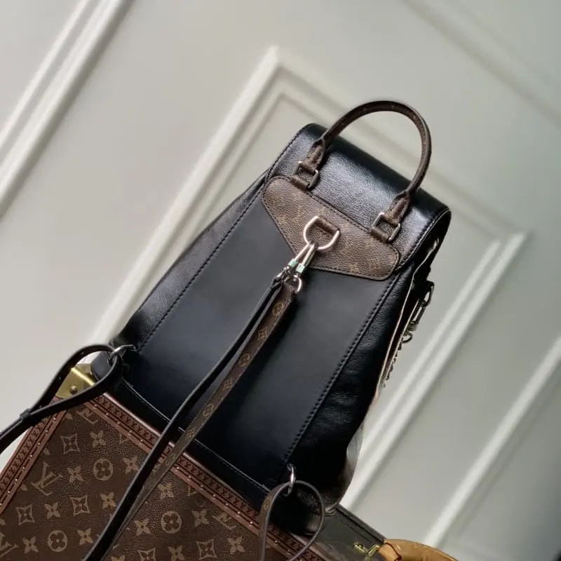 M12587 28x30x18cm High Quality Bags - Image 3