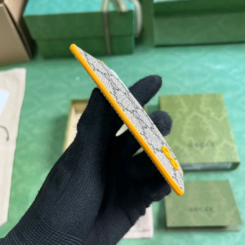 768248 CM 5 High-Quality Bags - Image 3