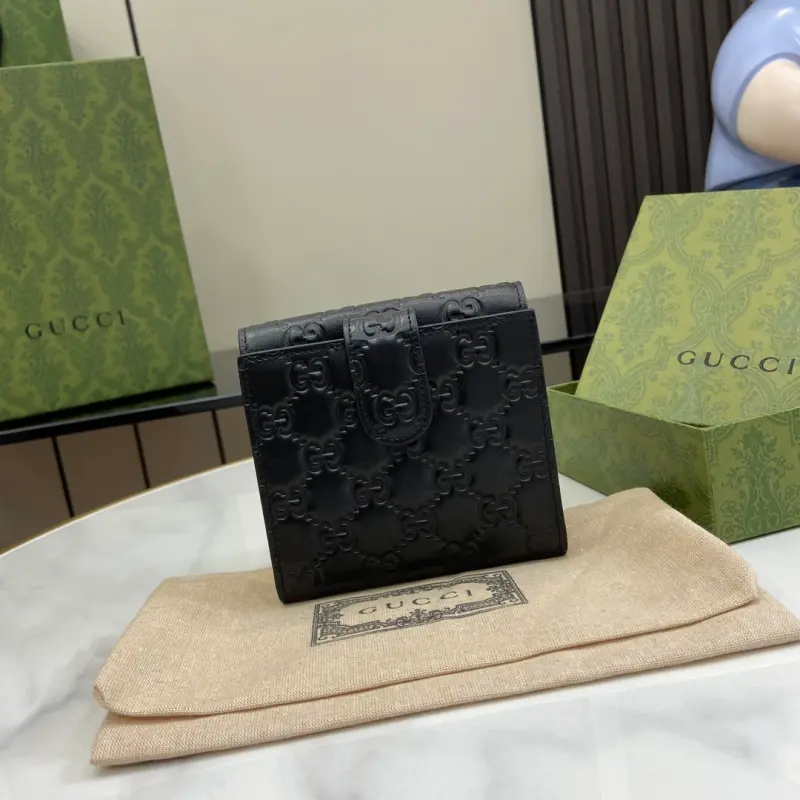 615525 CM 1 High-Quality Bags - Image 3