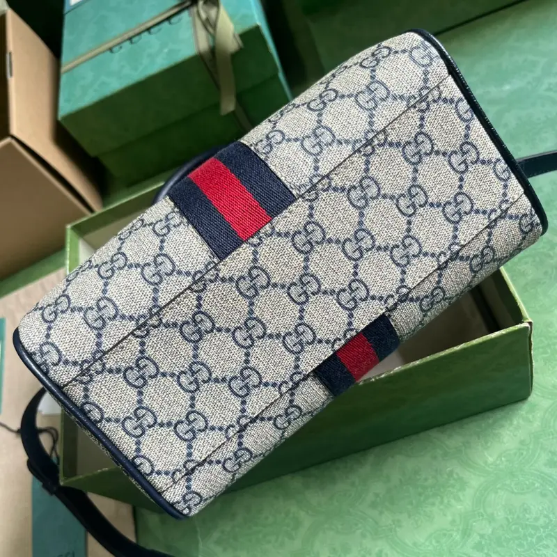 772053 CM 4 High-Quality Bags - Image 3