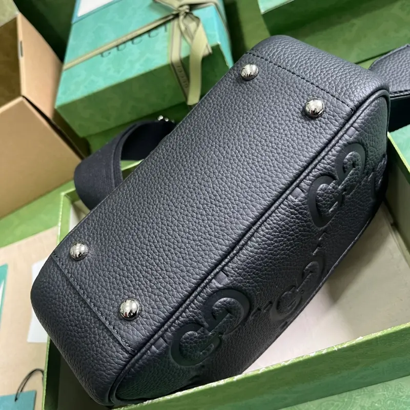 766946 CM 1 High-Quality Bags - Image 3