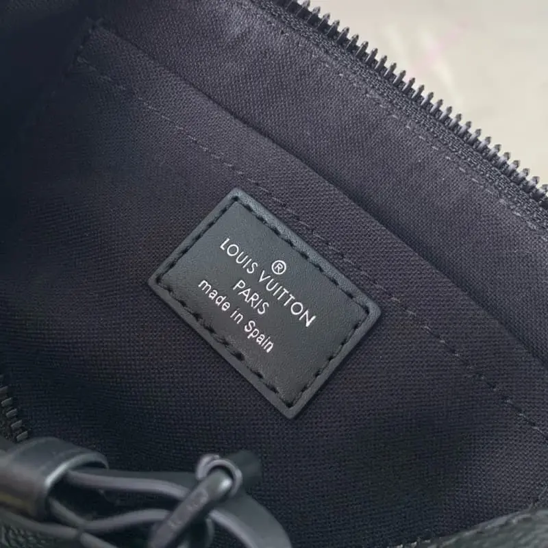 M24606 Black Flower S1 18x12.5x11cm High Quality Bags - Image 4