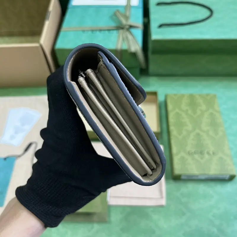 762167 High-Quality Bags - Image 3