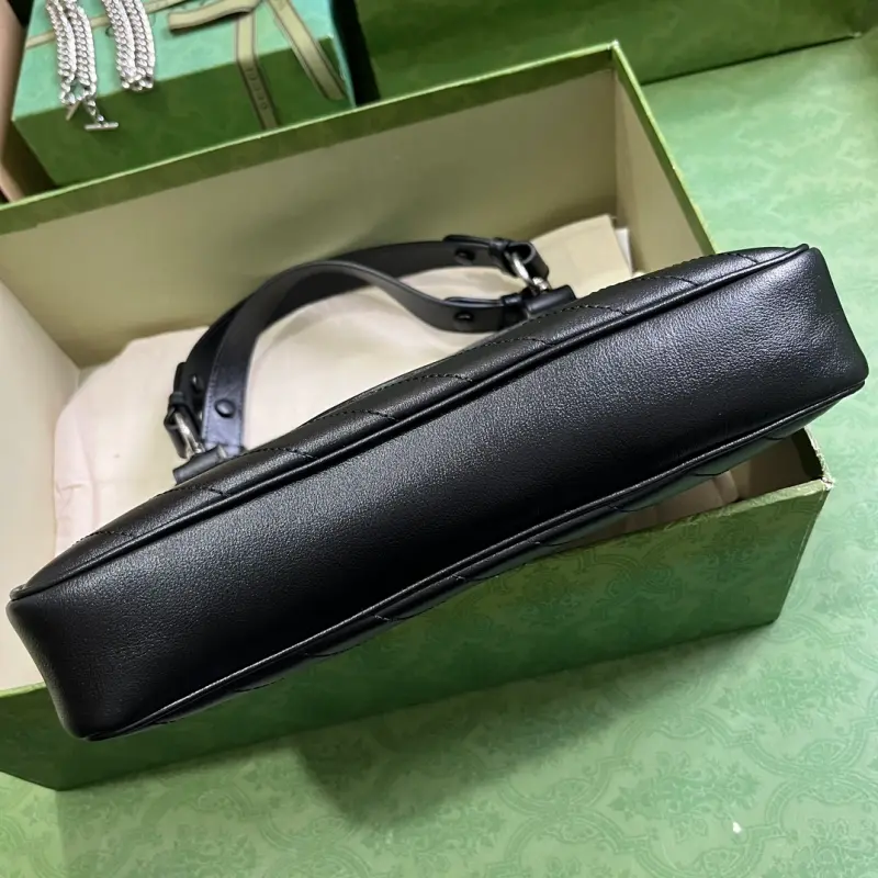 751518 CM 7 High-Quality Bags - Image 3