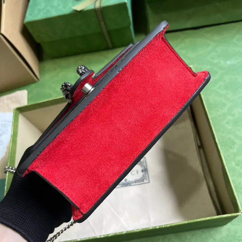 752029 CM 1 High-Quality Bags - Image 3