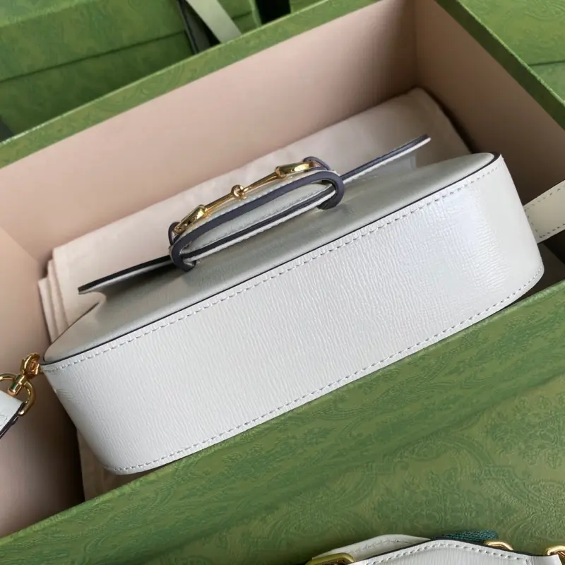 658574 CM 3 High-Quality Bags - Image 3