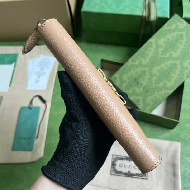 750458 CM 2 High-Quality Bags - Image 3