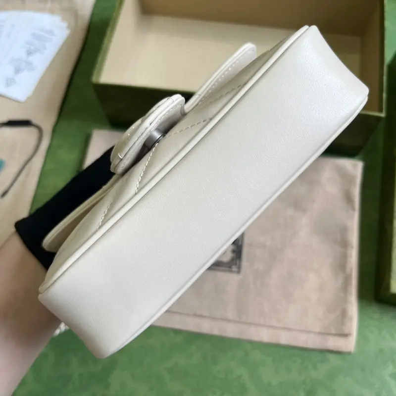 476433 CM 2 High-Quality Bags - Image 3