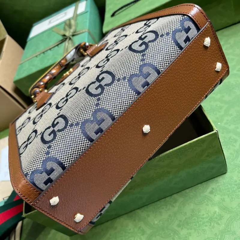 702721 High-Quality Bags - Image 3