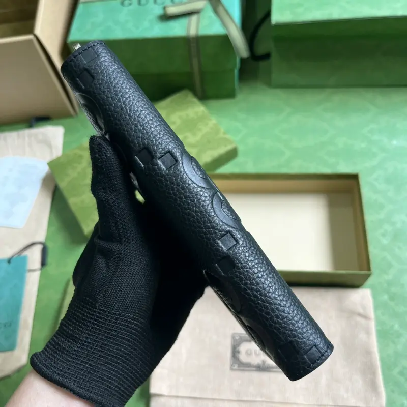 739484 CM 3 High-Quality Bags - Image 3