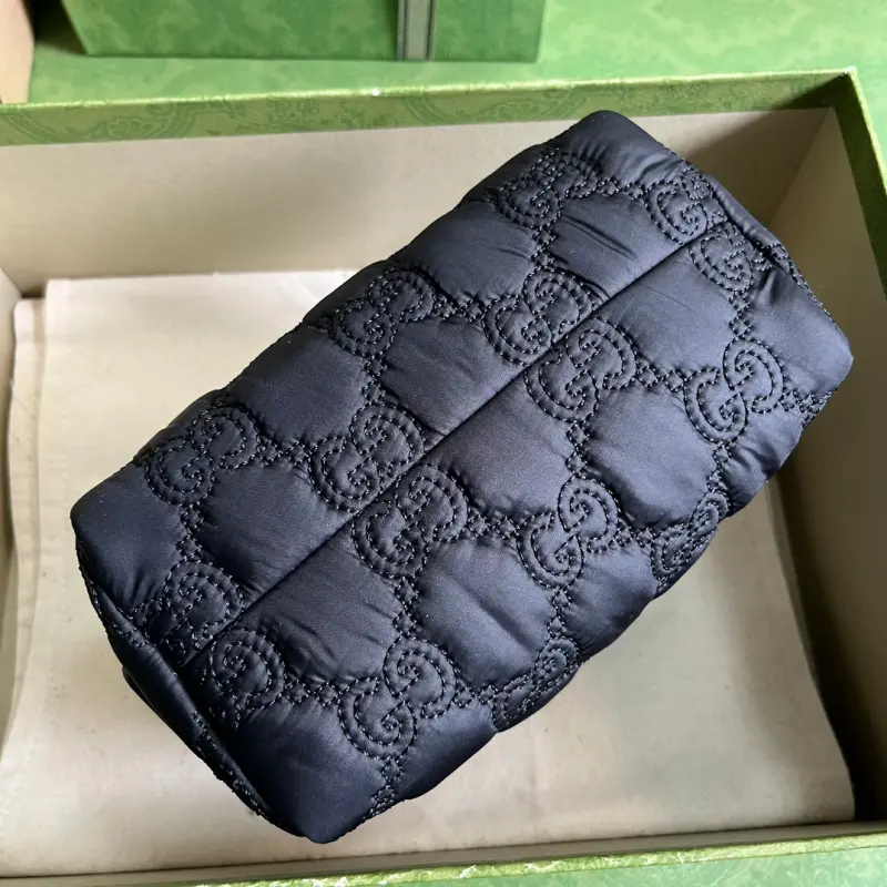 726047 High-Quality Bags - Image 3