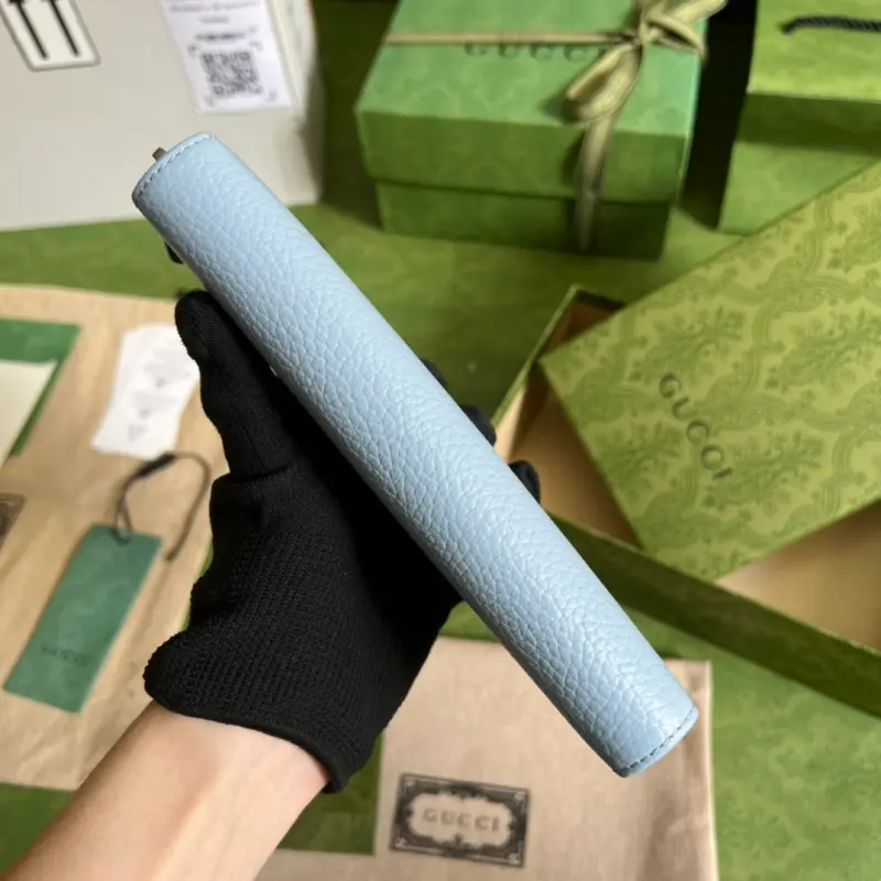 456117 CM 3 High-Quality Bags - Image 2