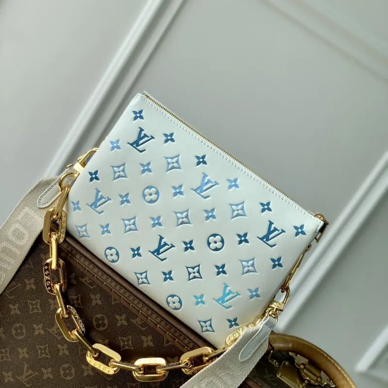 M11225 26x20x12cm High Quality Bags - Image 3