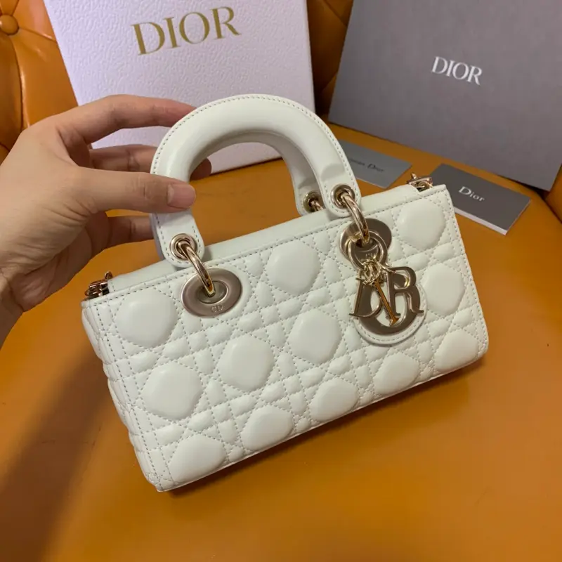 ML270 2 High Quality Bags - Image 3