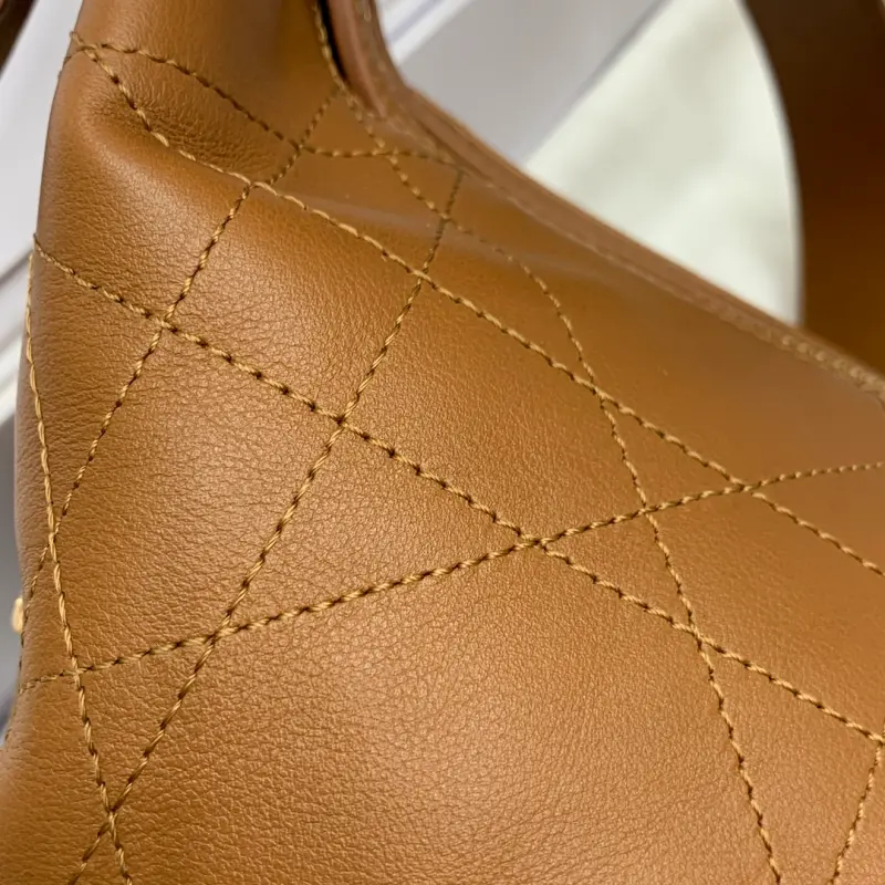 ML262 2 High Quality Bags - Image 11