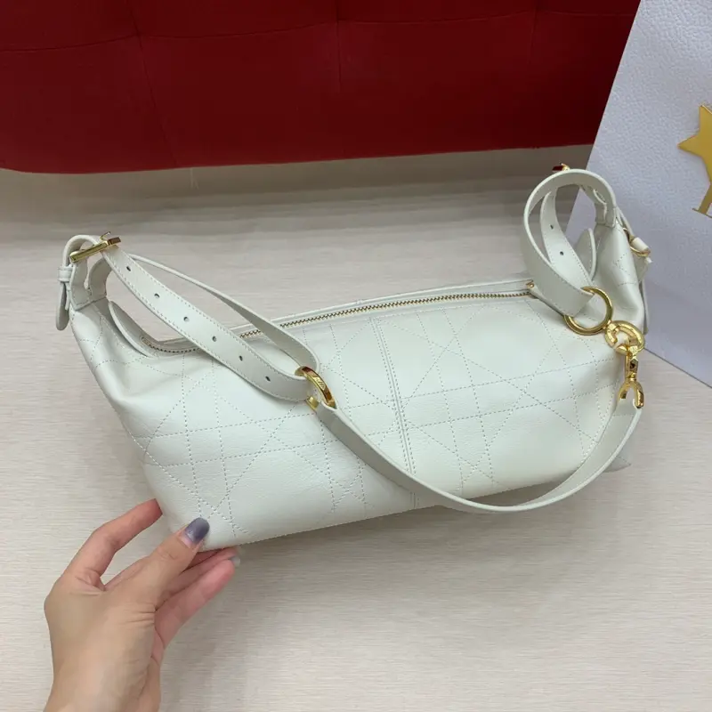 ML261 3 High Quality Bags - Image 3