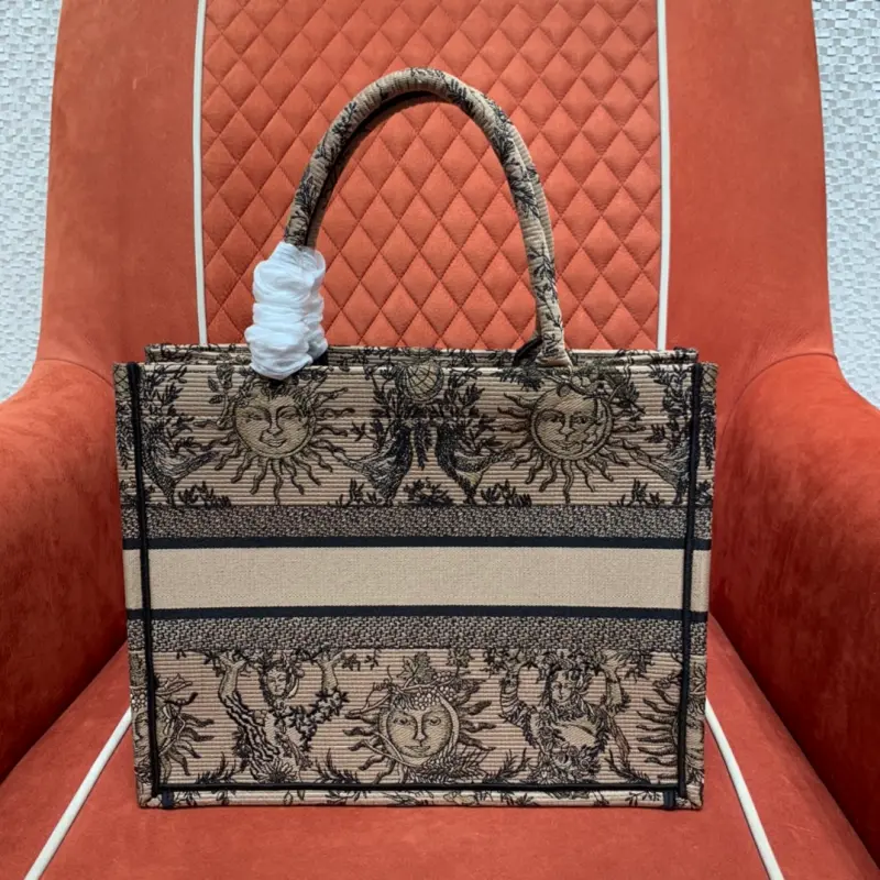 ML151 3 High Quality Bags - Image 3