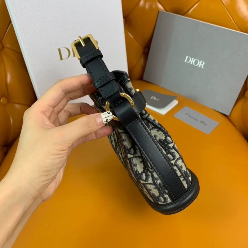 ML89 High Quality Bags - Image 4