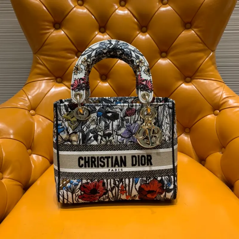 ML30 High Quality Bags - Image 3