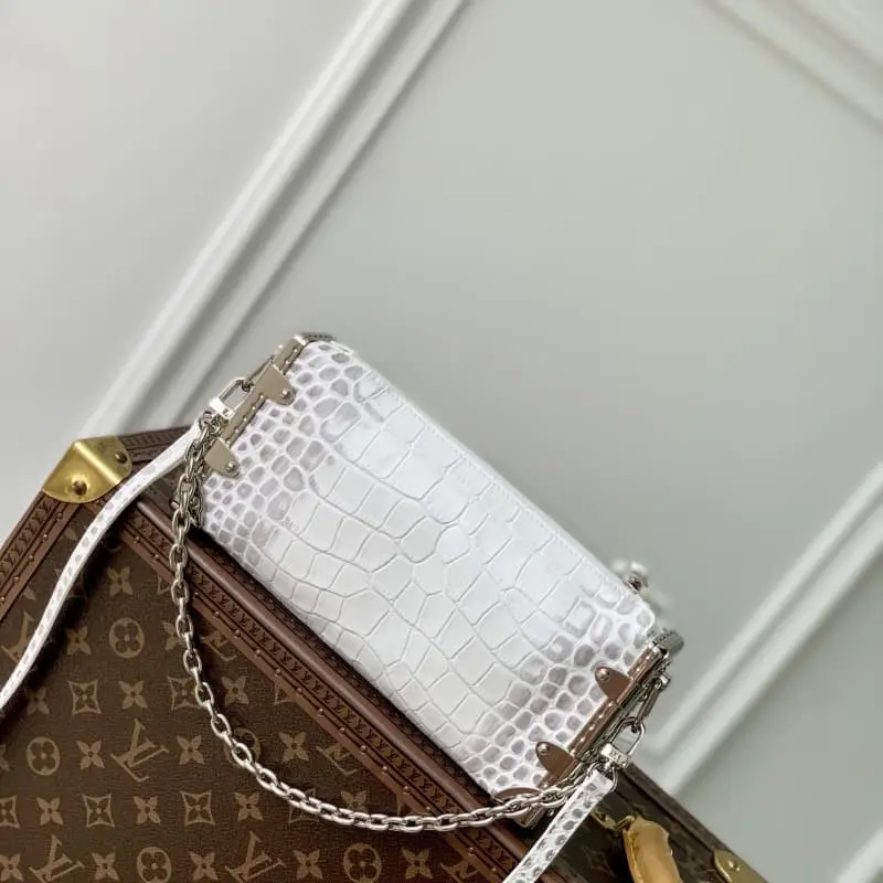 M25445 White (crocodile pattern) 23x12x4cm High Quality Bags - Image 3