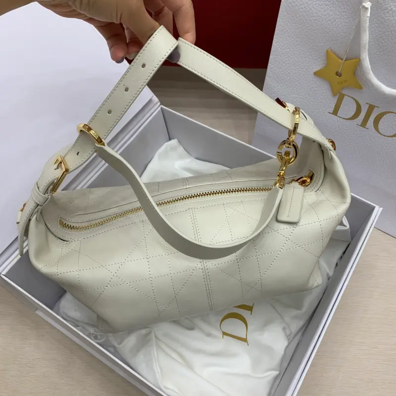 ML262 1 High Quality Bags - Image 3