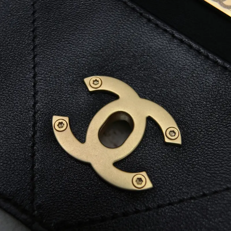 25s Tote 47 Black High Quality Bags - Image 6