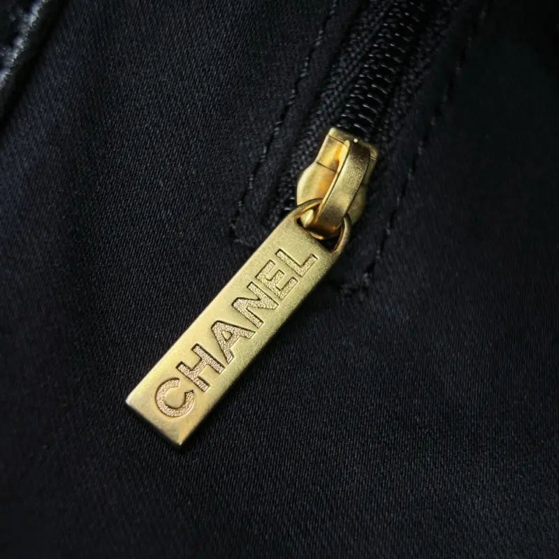 25p Hip Bag Black High Quality Bags - Image 7