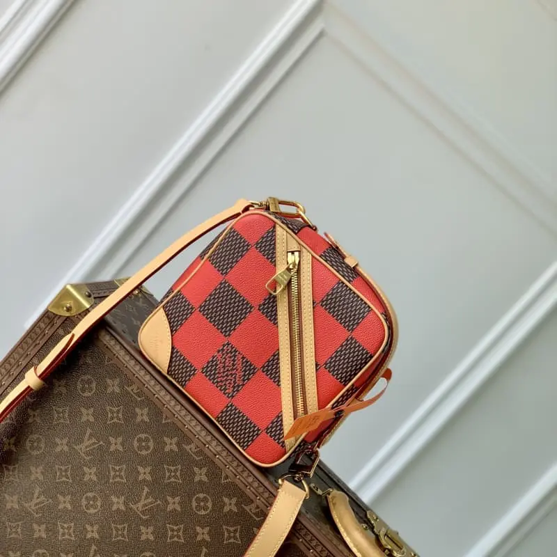 N40561 HH174 24x24x8cm High Quality Bags - Image 3