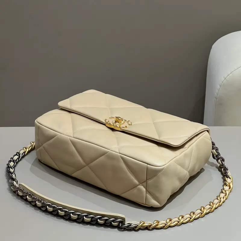 19BAG Medium 30cm CM 3 High Quality Bags - Image 3