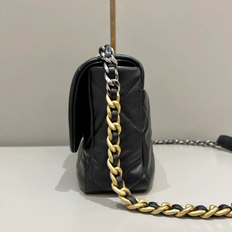 19BAG Small 26cm CM 9 High Quality Bags - Image 3