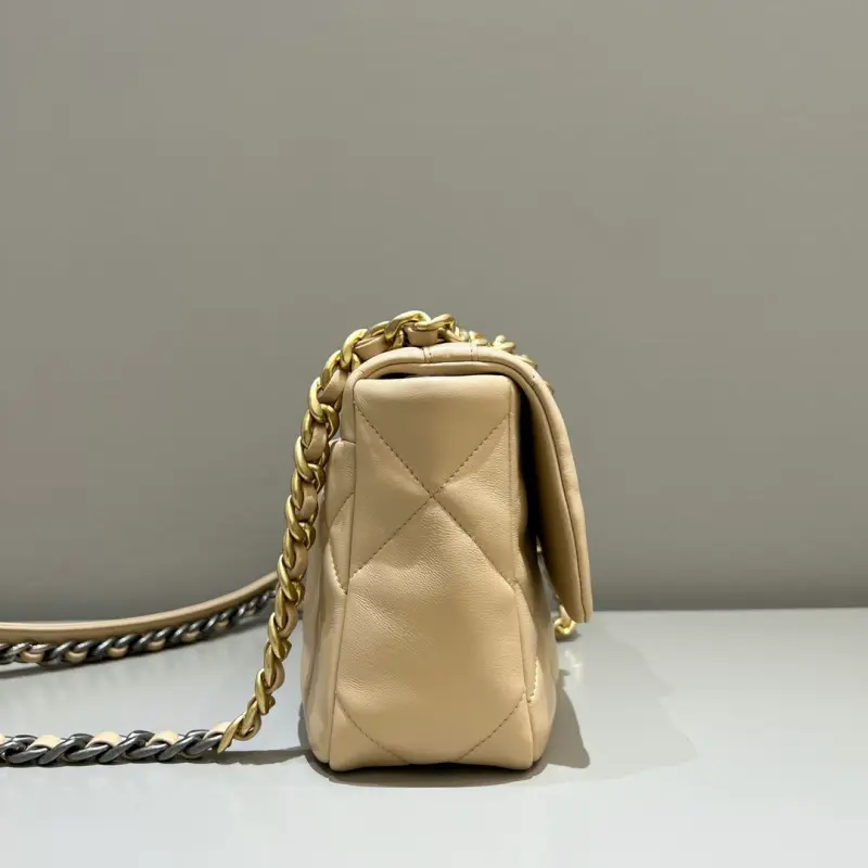 19BAG Small 26cm CM 10 High Quality Bags - Image 3