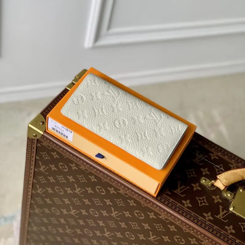 M69038 HH14 5 10x19x2cm High Quality Bags - Image 4