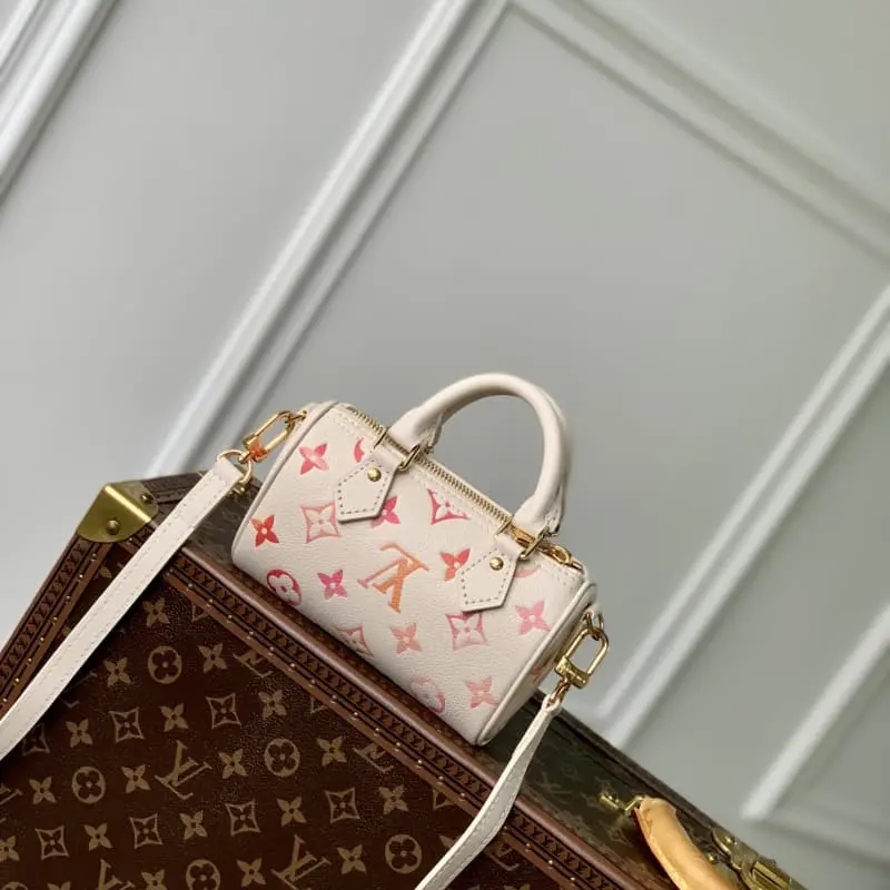 M40708 32x40x19cm High Quality Bags - Image 3