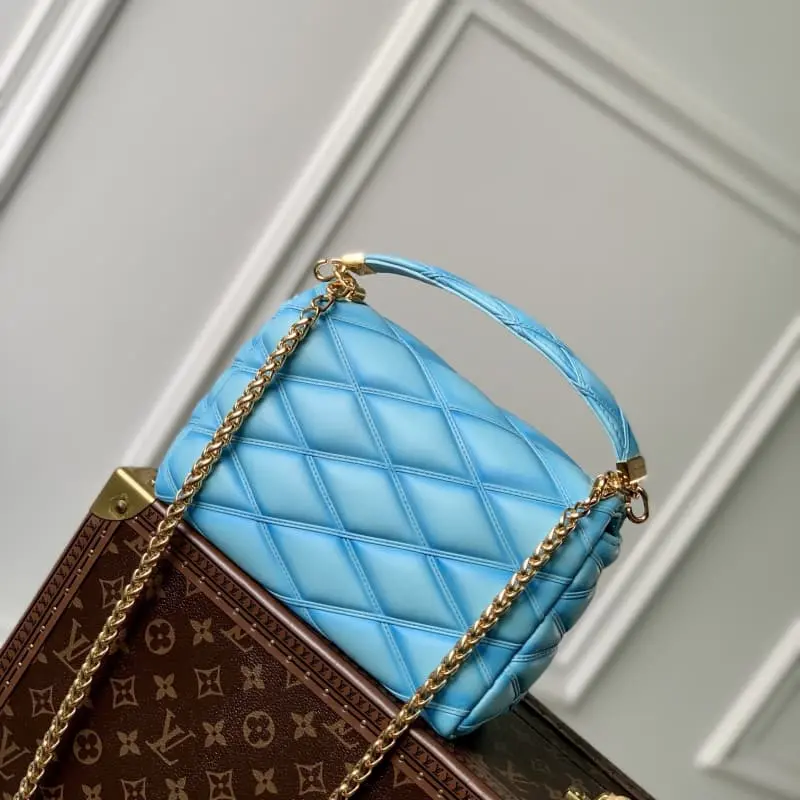 M22891 S1 23x16x10cm High Quality Bags - Image 2