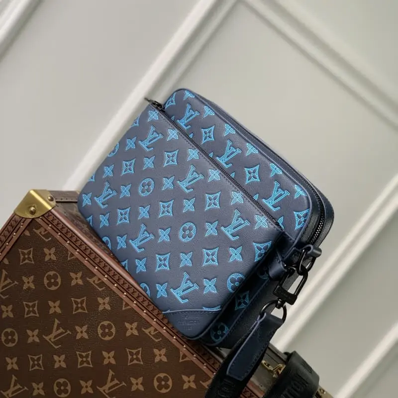 M46604 Blue 25x18.5x7cm High Quality Bags - Image 2