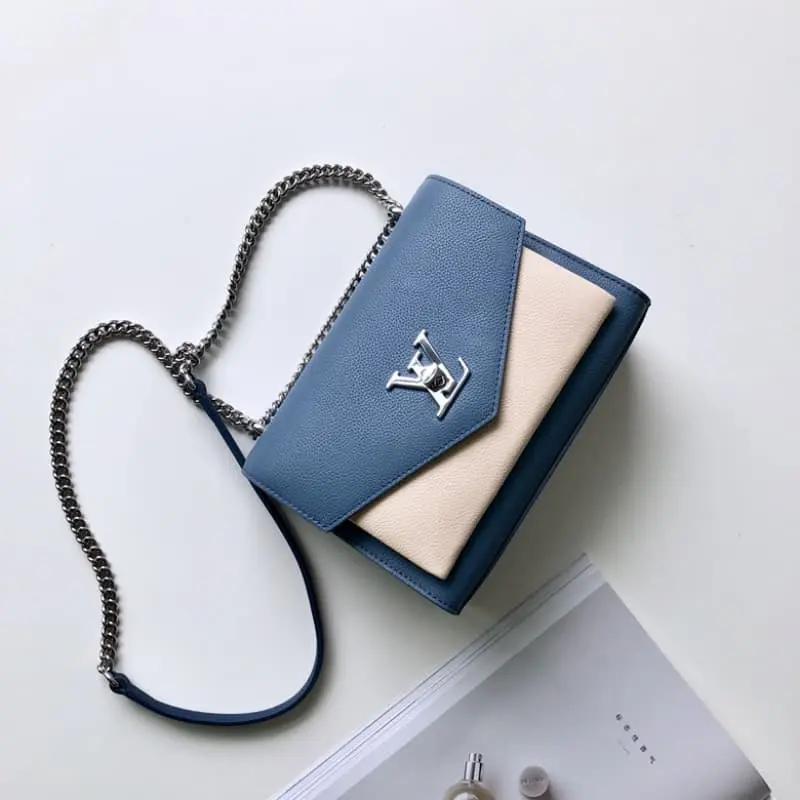 M51415 22.5x17x5.5cm High Quality Bags - Image 2