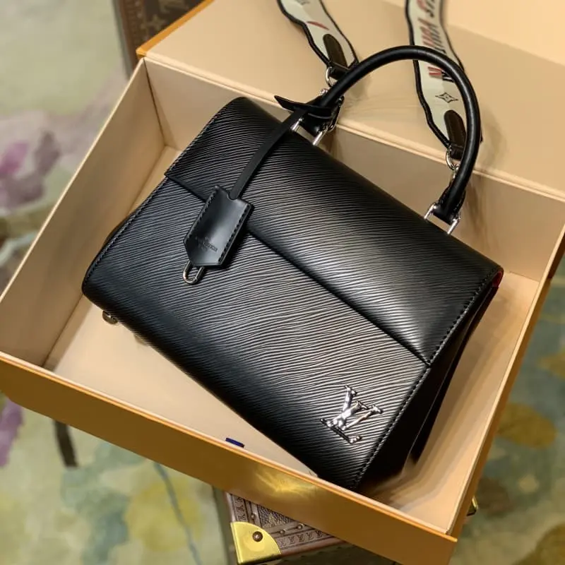 M59134 28x20x10cm High Quality Bags