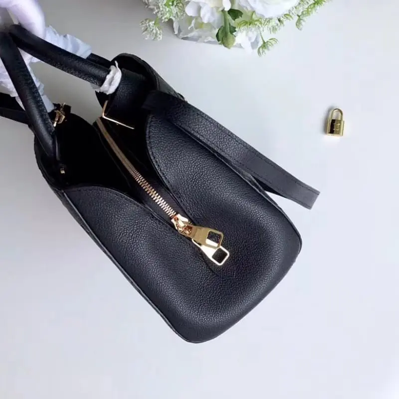 M41046 S5 33x23x15cm High Quality Bags