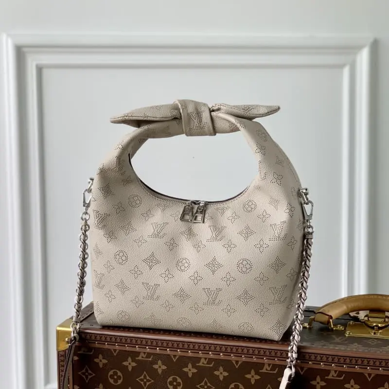 M20701 28x34x12cm High Quality Bags