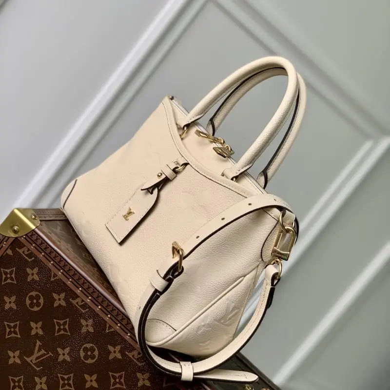 M46503 28x18x8cm High Quality Bags - Image 2