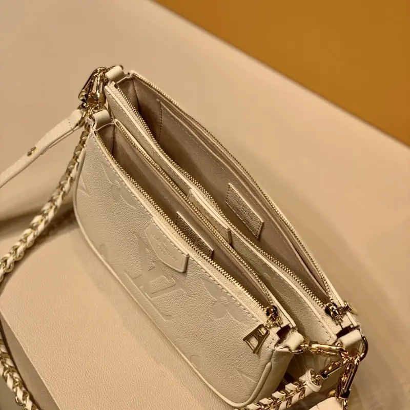 M80447 White 24x13.5x4cm High Quality Bags