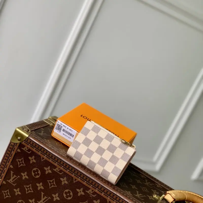 N00133 White Grid 9x11.5x1.5cm High Quality Bags - Image 2