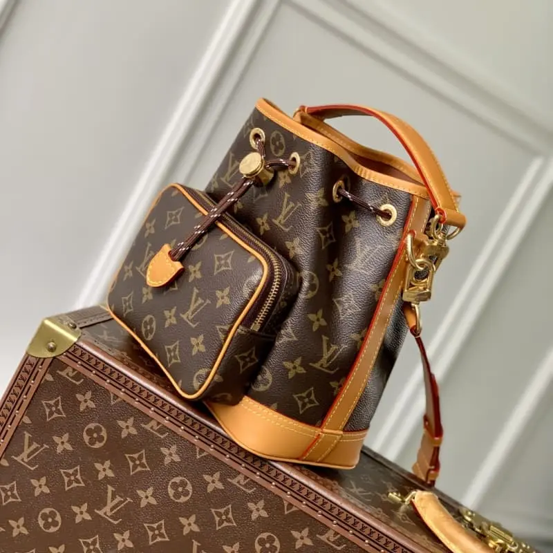 M14017 24x16x22cm High Quality Bags - Image 2