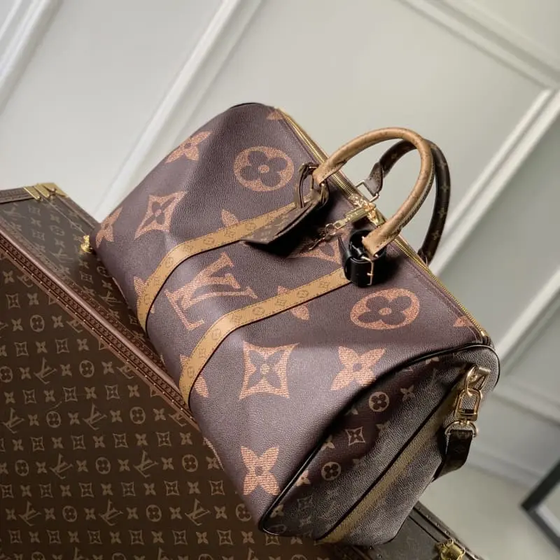 M47211 27x20x45cm High Quality Bags - Image 2